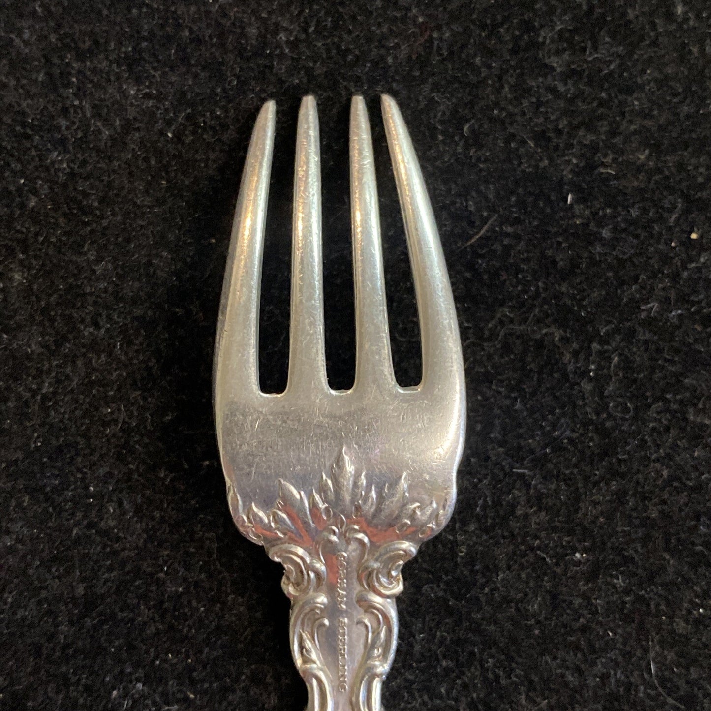 Gorham Sterling Chantilly 4 1/2" Baby Fork 24.66g 1895