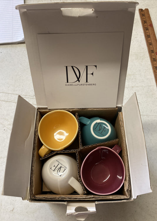 Diane Von Furstenberg Espresso Coffee Tea Cup & Saucer Set of 4 NIB BH83