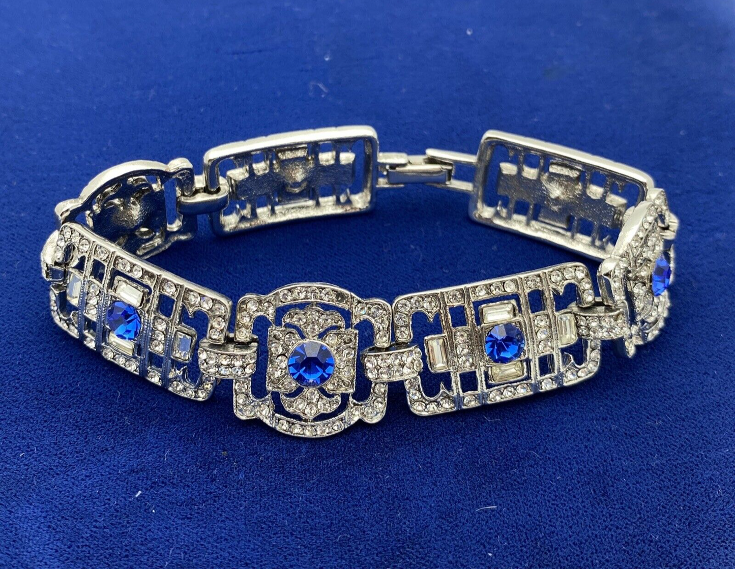 Vintage Rhinestone Link Bracelet 7 1/2" w Blue Stones