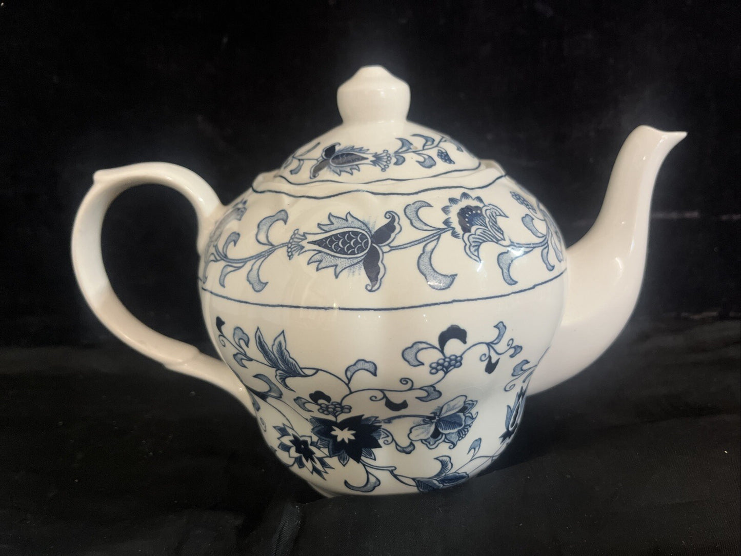 Rare Vintage Double Phoenix Nikko Japan Ming Tree Teapot Blue & White