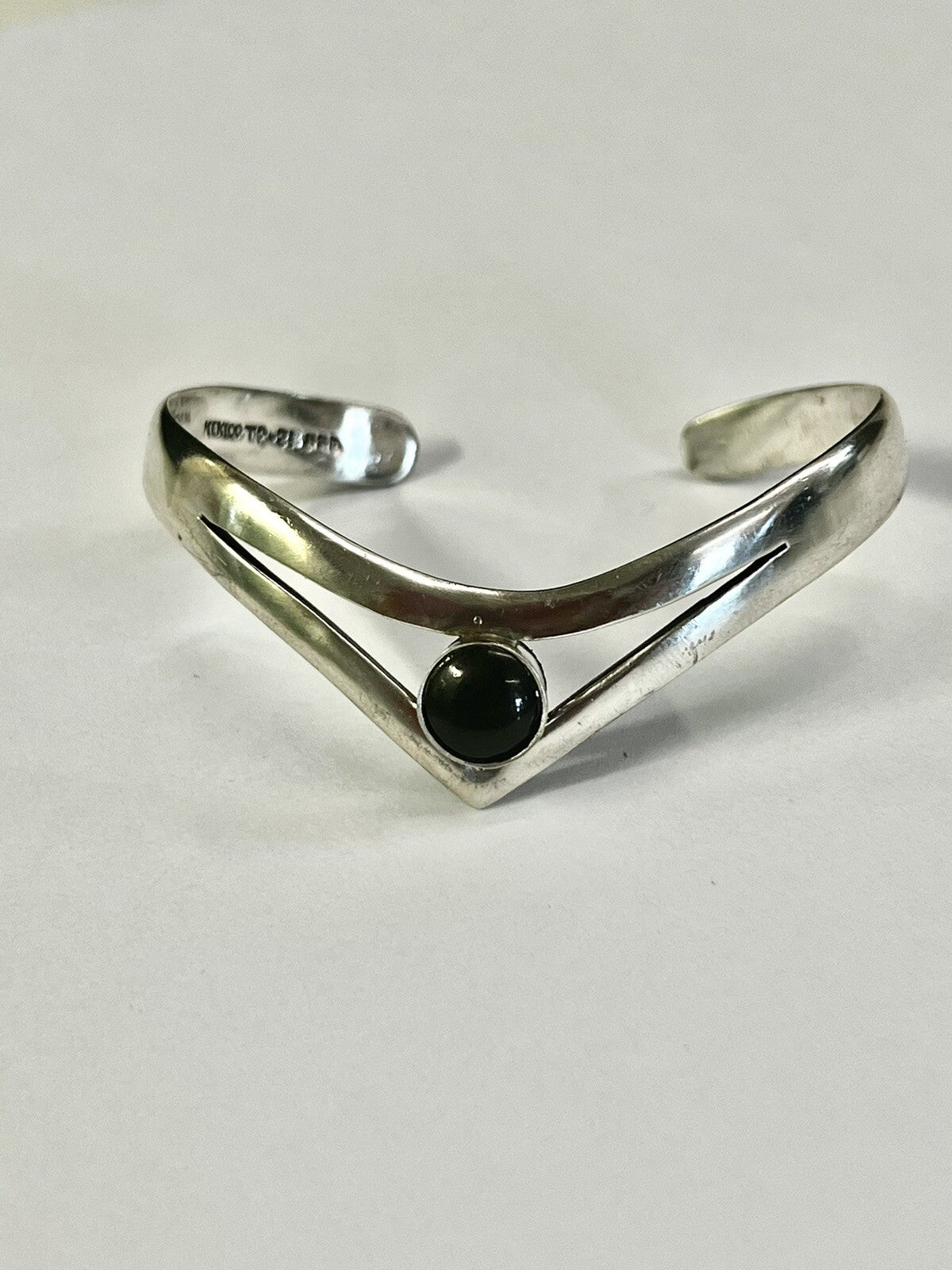 Vintage Sterling Mexico Cuff Bracelet w Onyx TP-25 Modernist Taxco