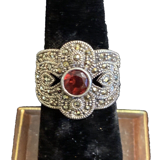Sterling Silver 925 Garnet & Marcasite Multi Stone Ring SZ 6.5 7.2g JM16