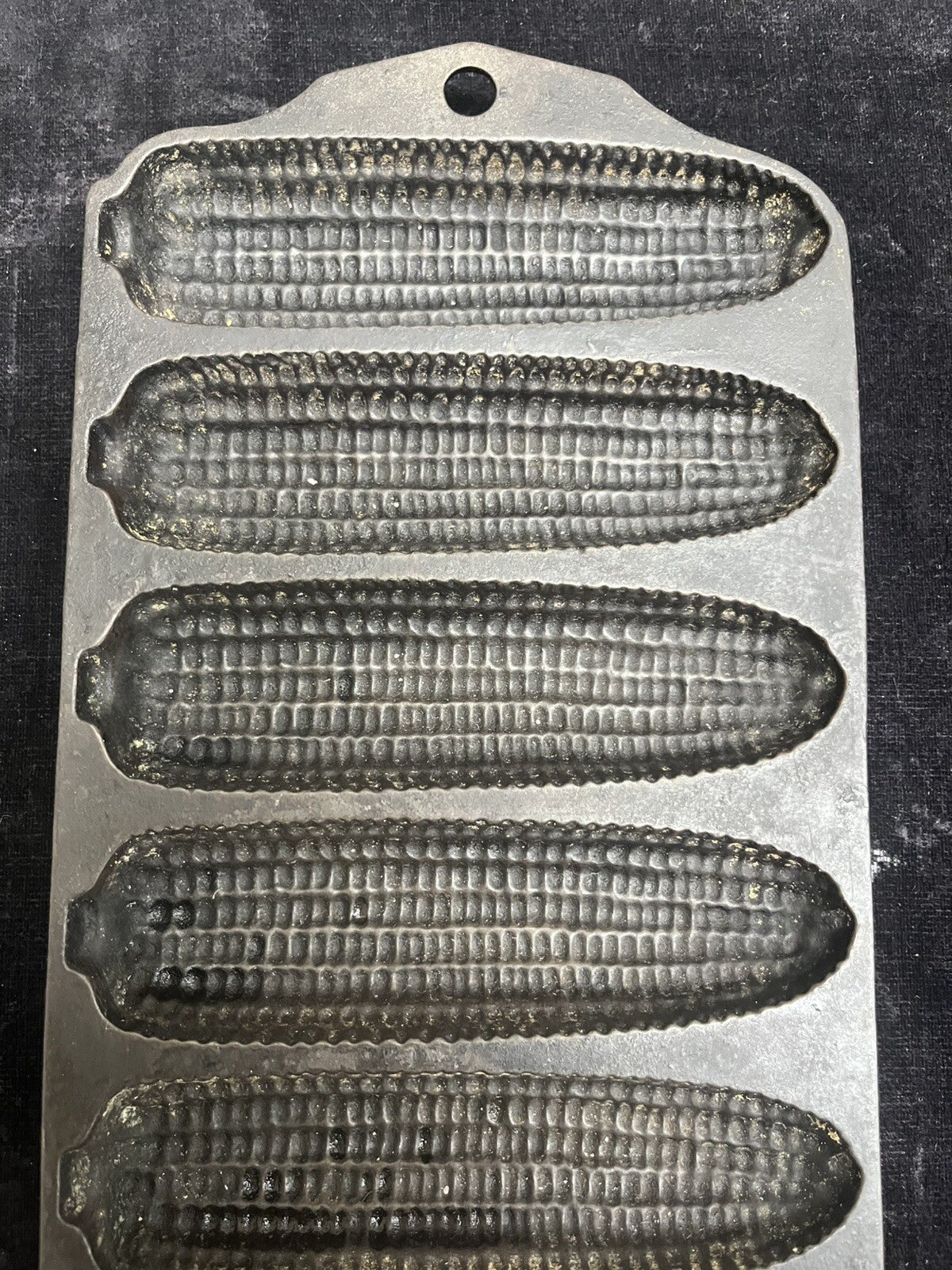 Restored Griswold 273 Cast Iron Crispy Corn Mold Stick Pan 930 Muffin Cornbread