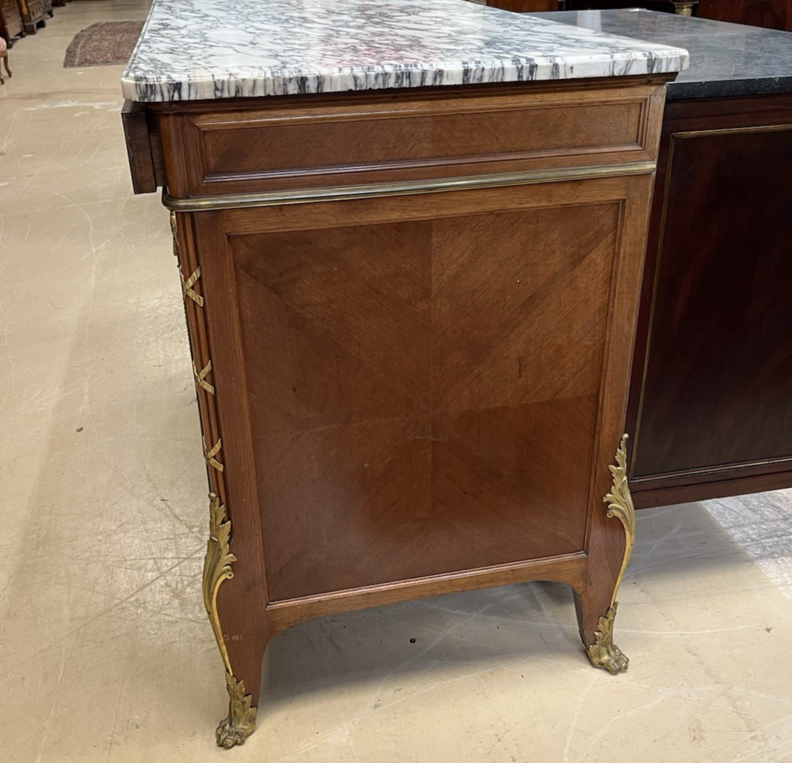 ANTIQUE FRENCH TRANSITIONAL BRONZE ORMOLU MOUNTED WHITE MARBLE-TOP COMMODE CHEST