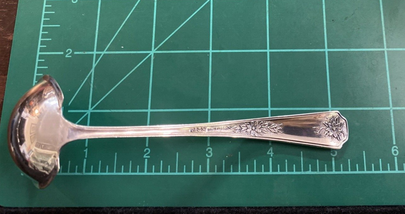 Saart Brothers Sterling 1900s "Carpathia" Pattern 5 1/4" Gravy Ladle 18.1g