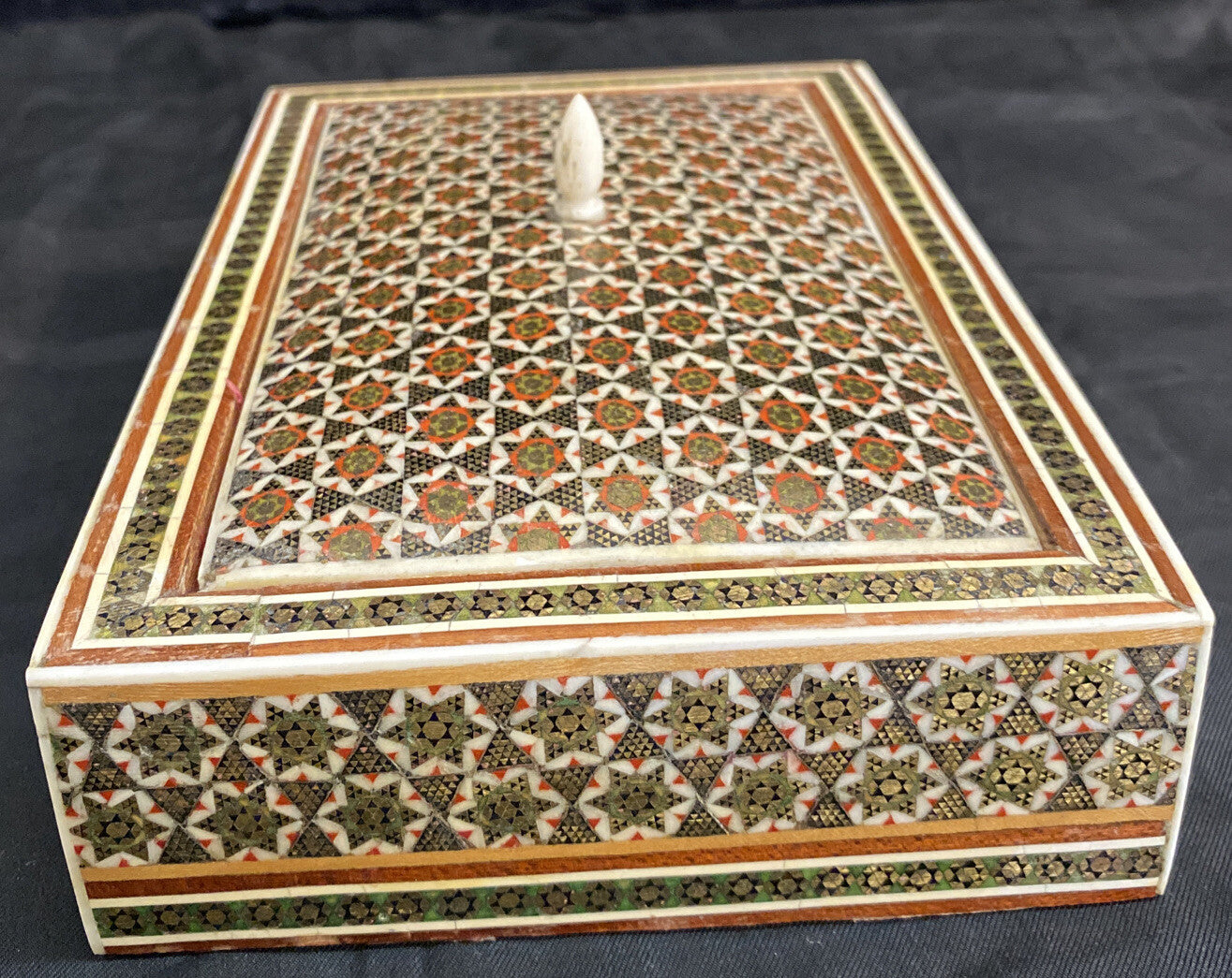 Vintage Wooden Inlaid MosaicTrinket Box BH131