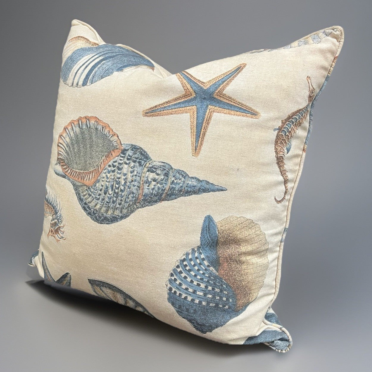 4 Barclay Butera Goose Down & Feather Seashell Themed Throw Pillows 22" x 22"