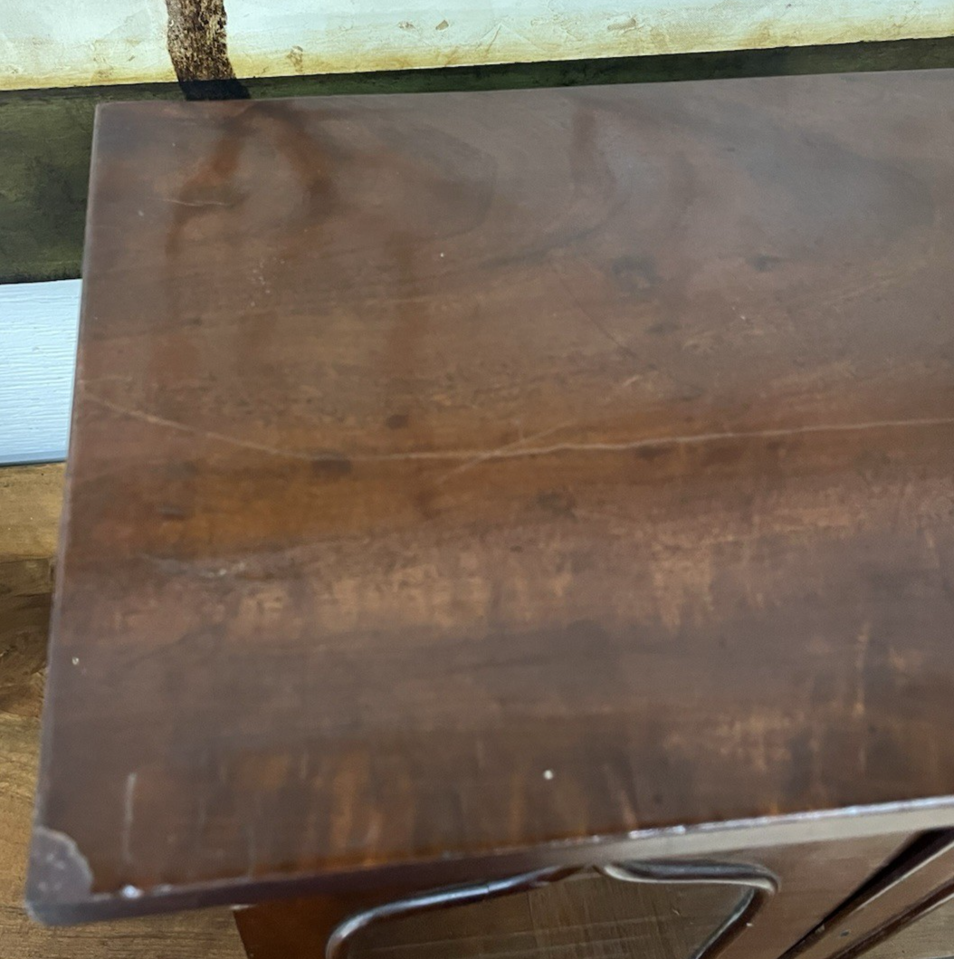 ENGLISH MAHOGANY TABLETOP COLLECTOR'S CABINET 20 5/8" TALL