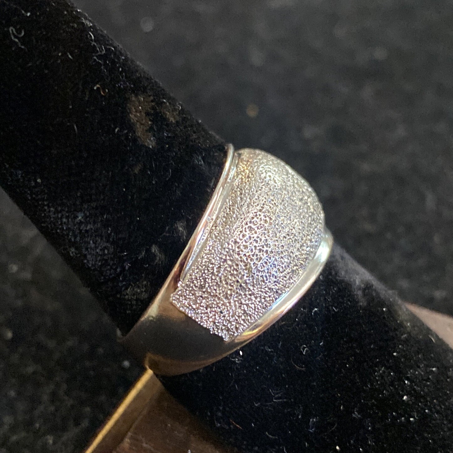 Sterling Silver 925 Dome Ring SZ 8.5 5.7g