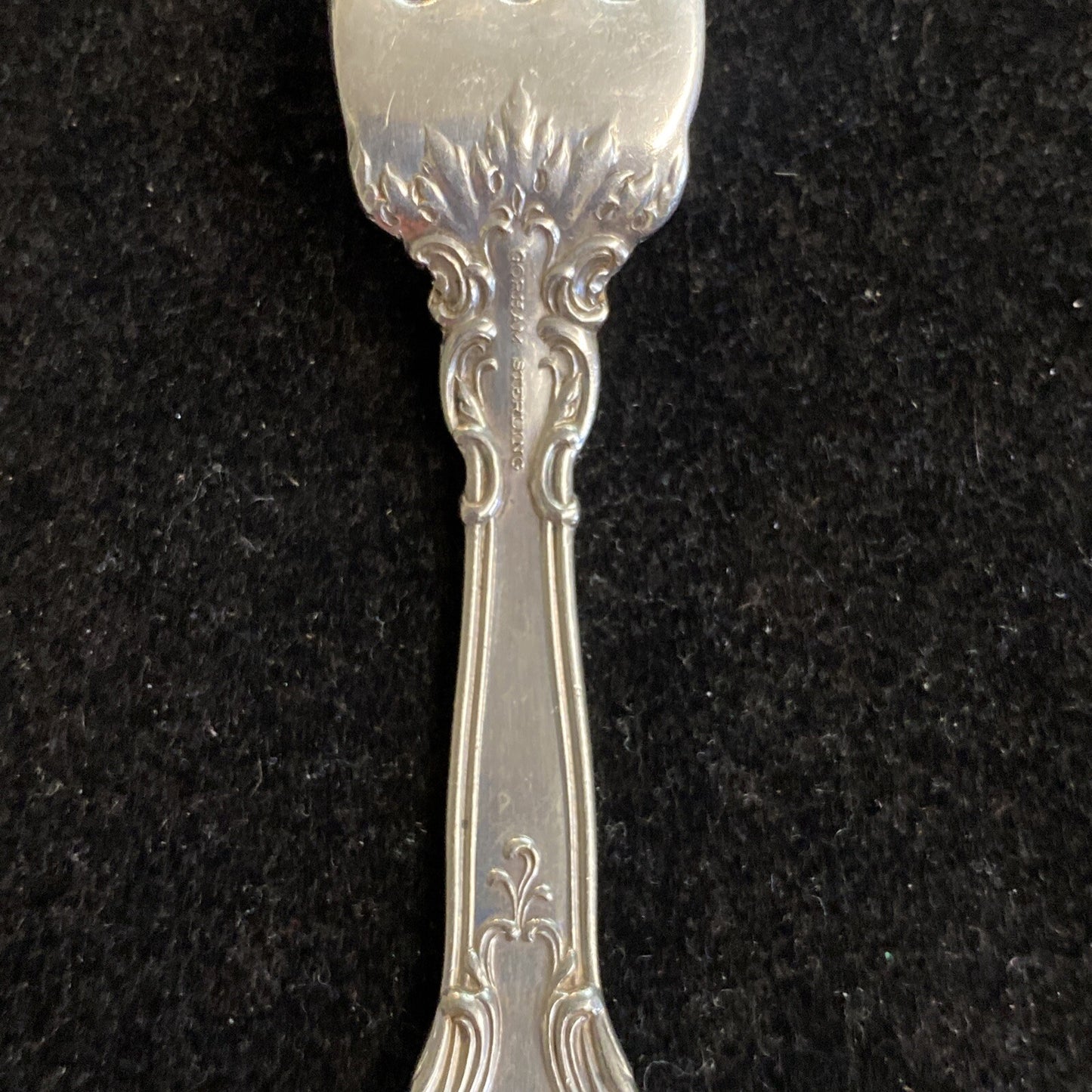 Gorham Sterling Chantilly 4 1/2" Baby Fork 24.66g 1895