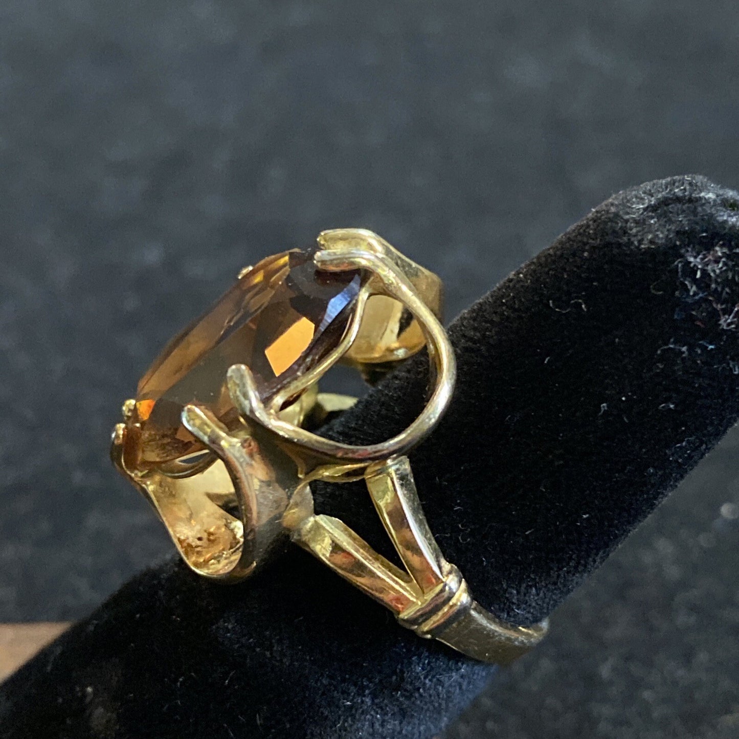 1960s Gold Plated Synthetic Dark Cognac Citrine Ring Sz 5.5 7g JM6