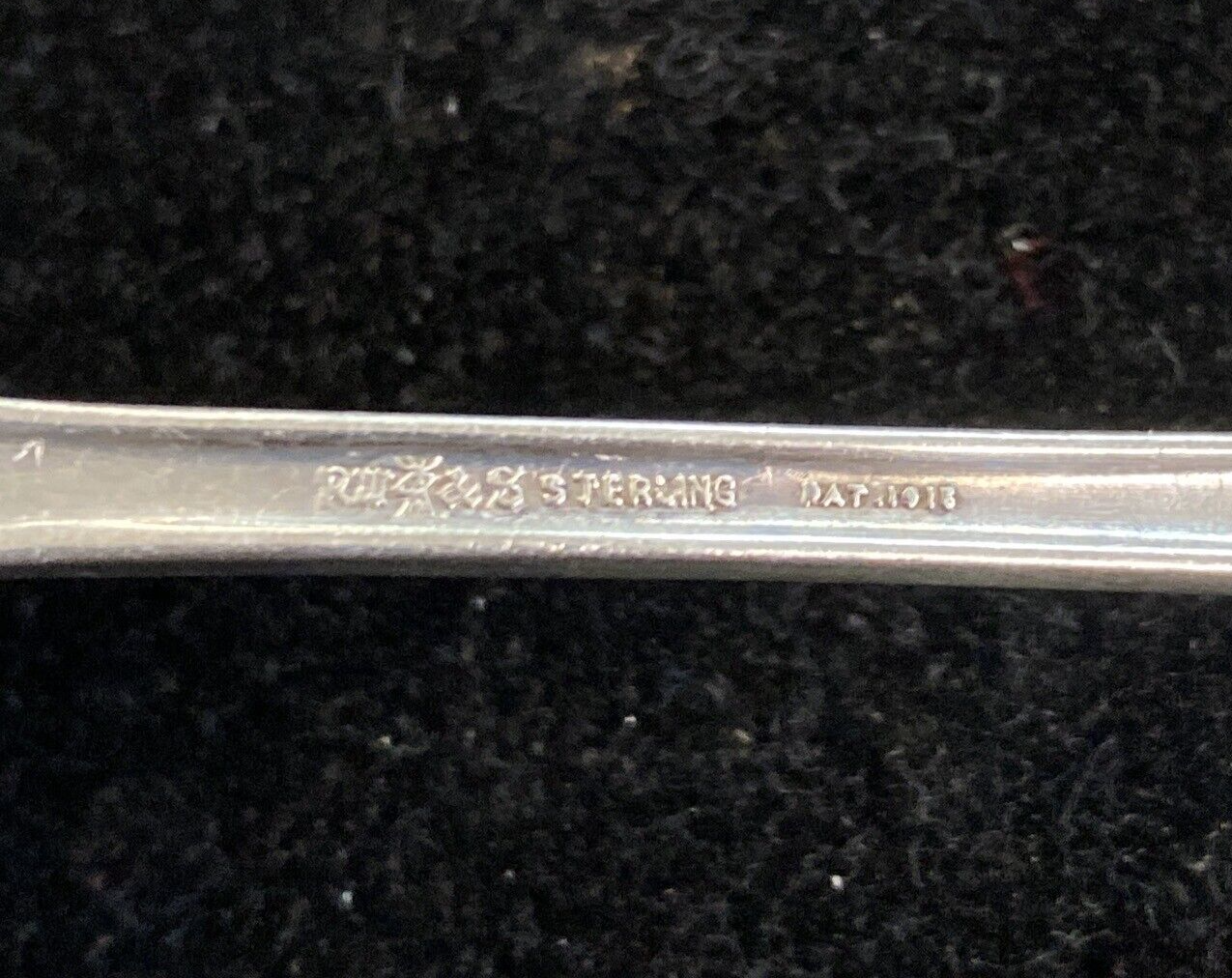 Wallace "America" Sterling 5 1/4" Solid Sauce Ladle 1915 No Mono