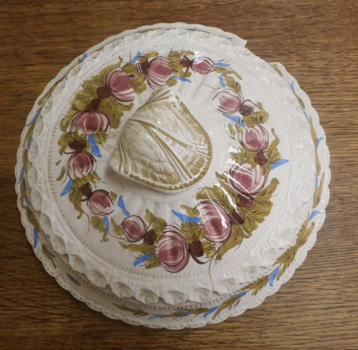 Italian Capodimonte 16" Tureen & Lid Hand Painted  Centerpiece