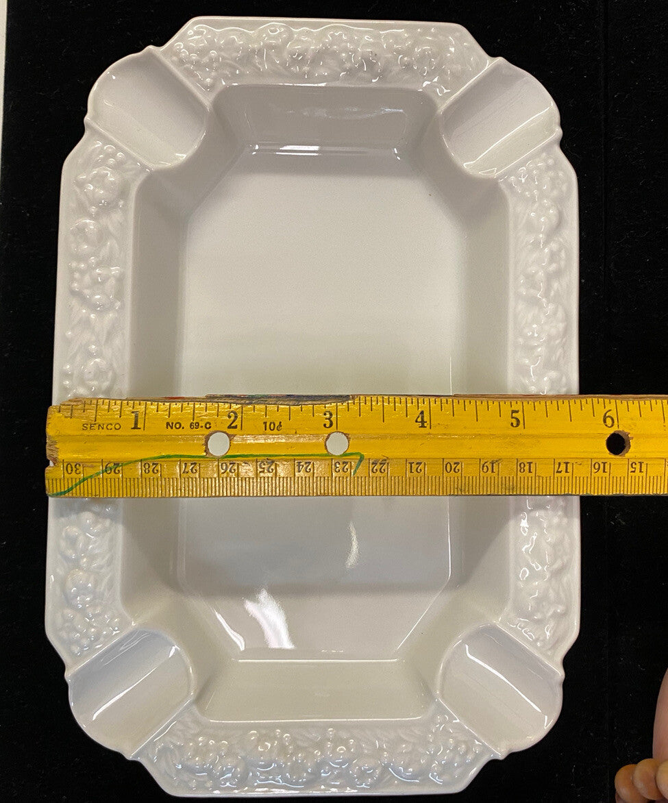 Rosenthal Maria White Classic Rose Set of 3 Stacking Ashtrays