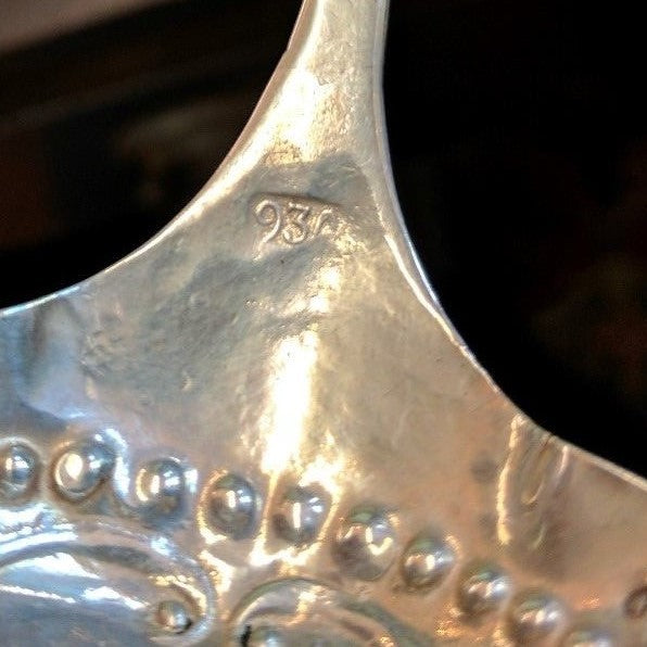 1892 Sterling Tea Caddy Spoon Dutch S B Landeck London Repousse Hallmarked