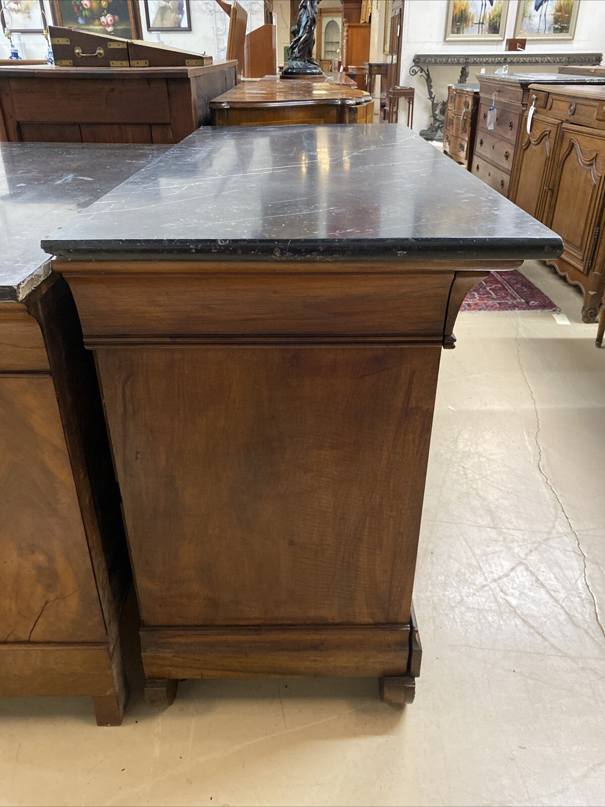 ANTIQUE FRENCH LOUIS PHILIPPE PERIOD MARBLE-TOP BURLED WALNUT COMMODE CHEST