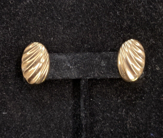 14K Yellow Gold Oval Shaped Pierced Earrings w/ Ridges 1.6g CB16
