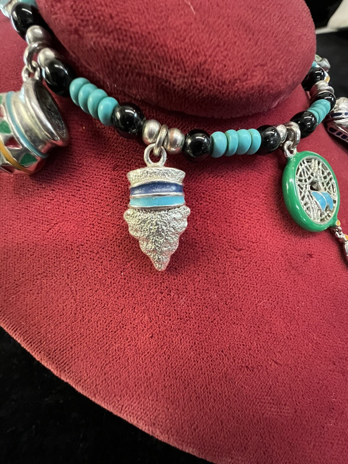 AMERICAN INDIAN CHARM BRACELET & Earrings W/ TEE-PEE, DREAM CATCHER, ARROW HEAD
