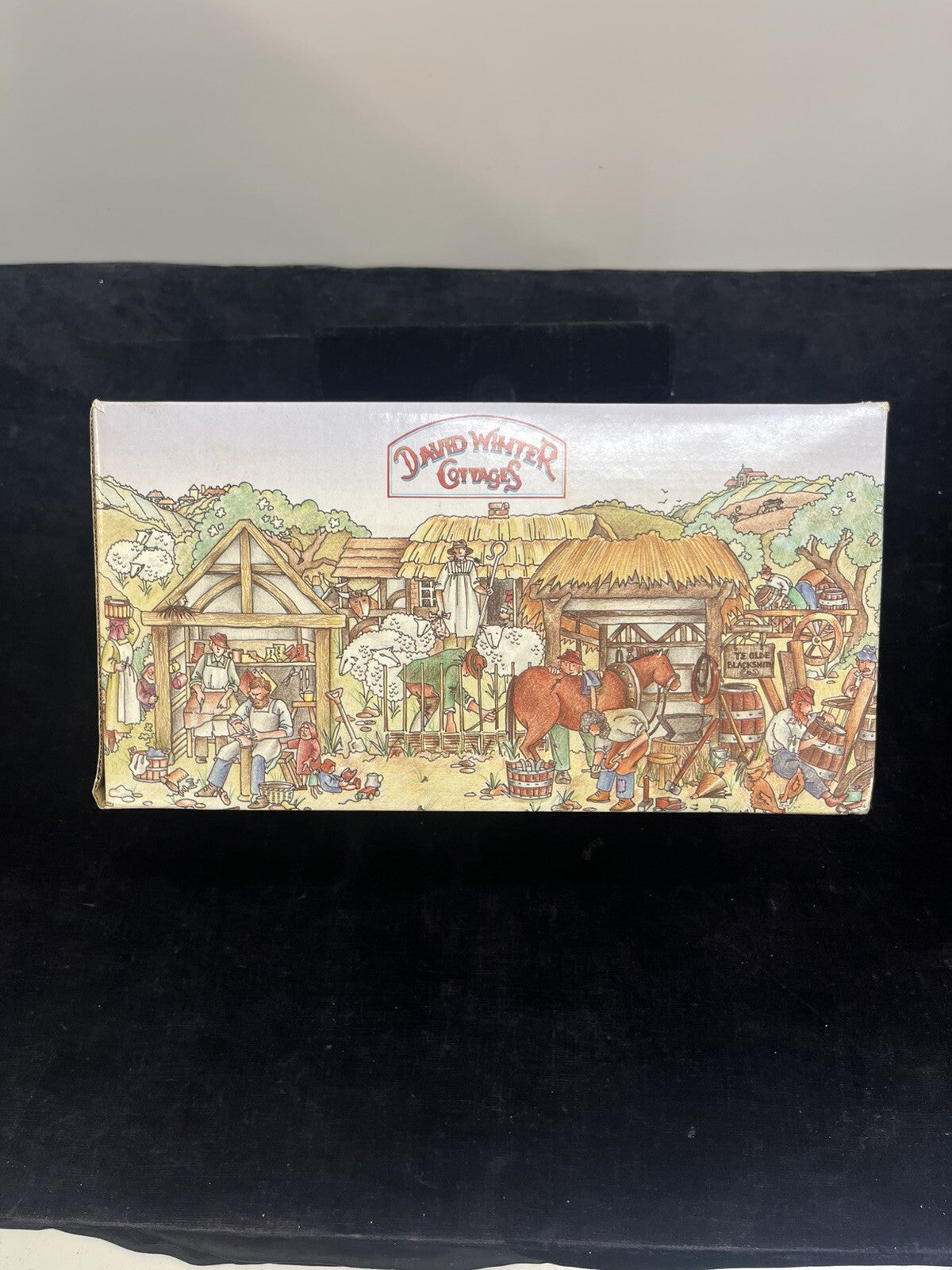 David Winter Cottages Irish Round Tower 1991 Limited Edition