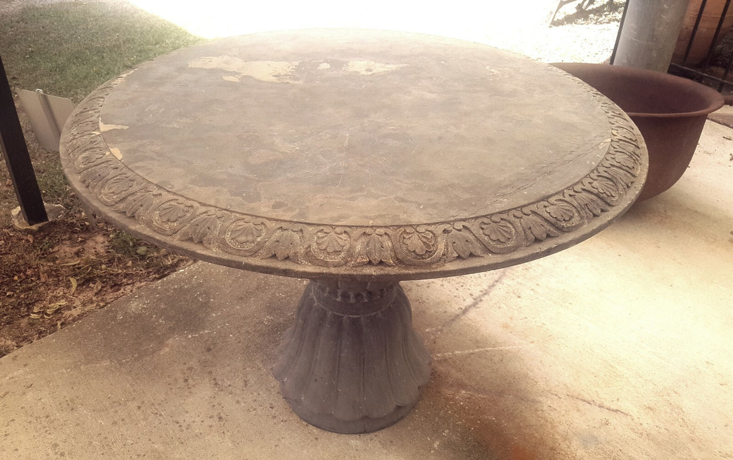 Gray Marble Round 47" Diameter Pedestal Table Patio Entryway Foyer Center Table