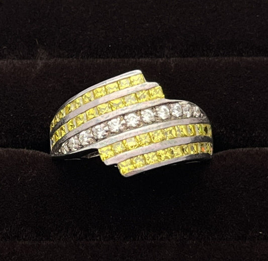 925 Sterling Cz & Yellow Citrine Gemstone Ring 5.3g sz 9.75