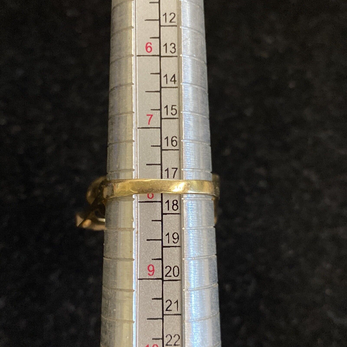 14K Solid Yellow Gold  Modern Ring Italy 6.6 g Signed "AND"  size  7.75  CB5