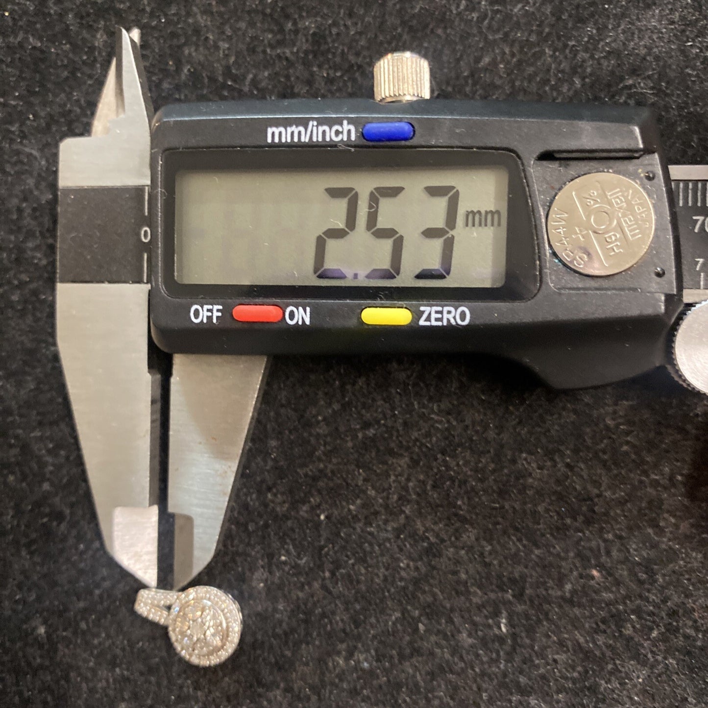 Sterling Silver 925 Pendant CZ Stones 1.5g