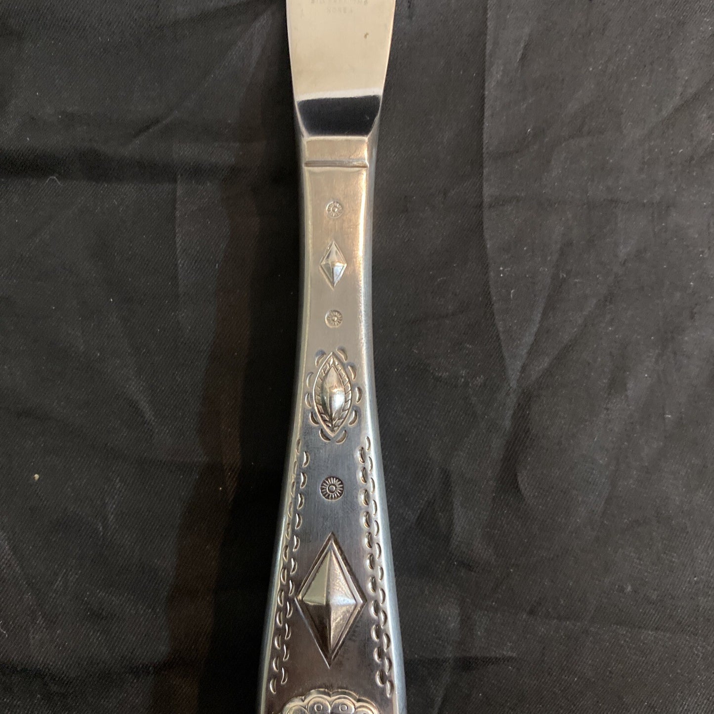 Wallace "Taos" Stainless Steel 8 3/4" Butter Knives Set of 7