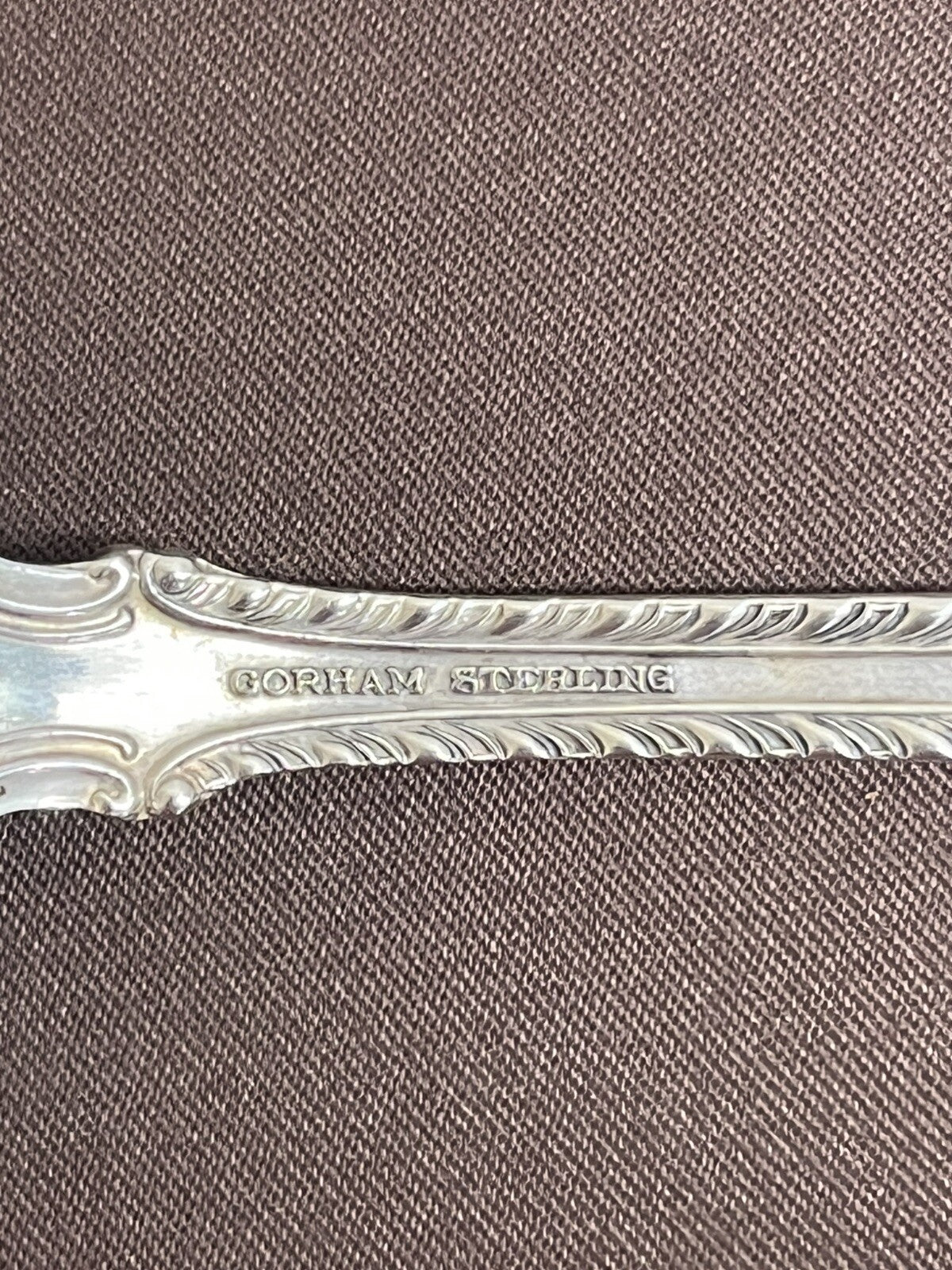 English Gadroon by Gorham78.8g Solid Sterling Silver Serving Spoon 8.5"