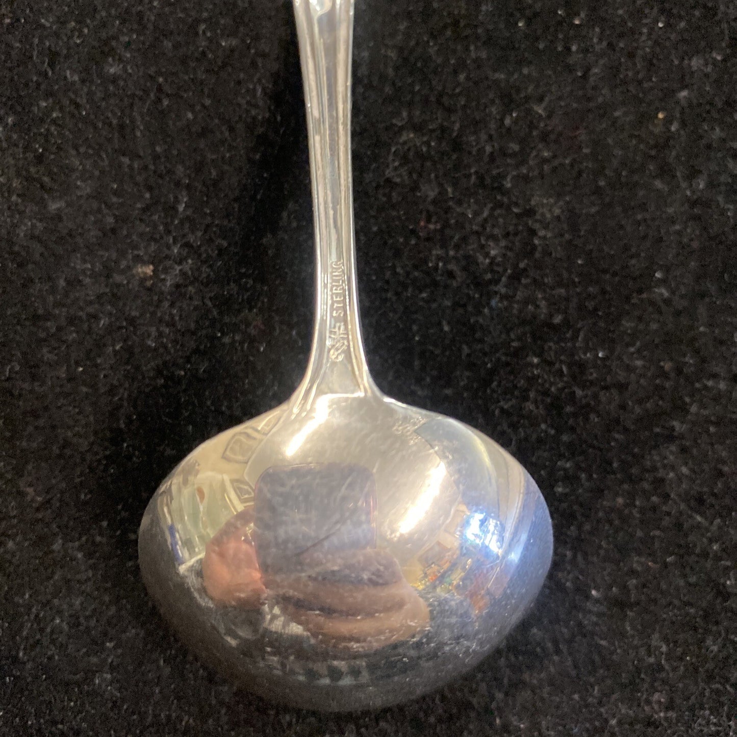 Wallace "America"  Sterling Silver  Ladle 4 1/2" 15g mono S 15.5g
