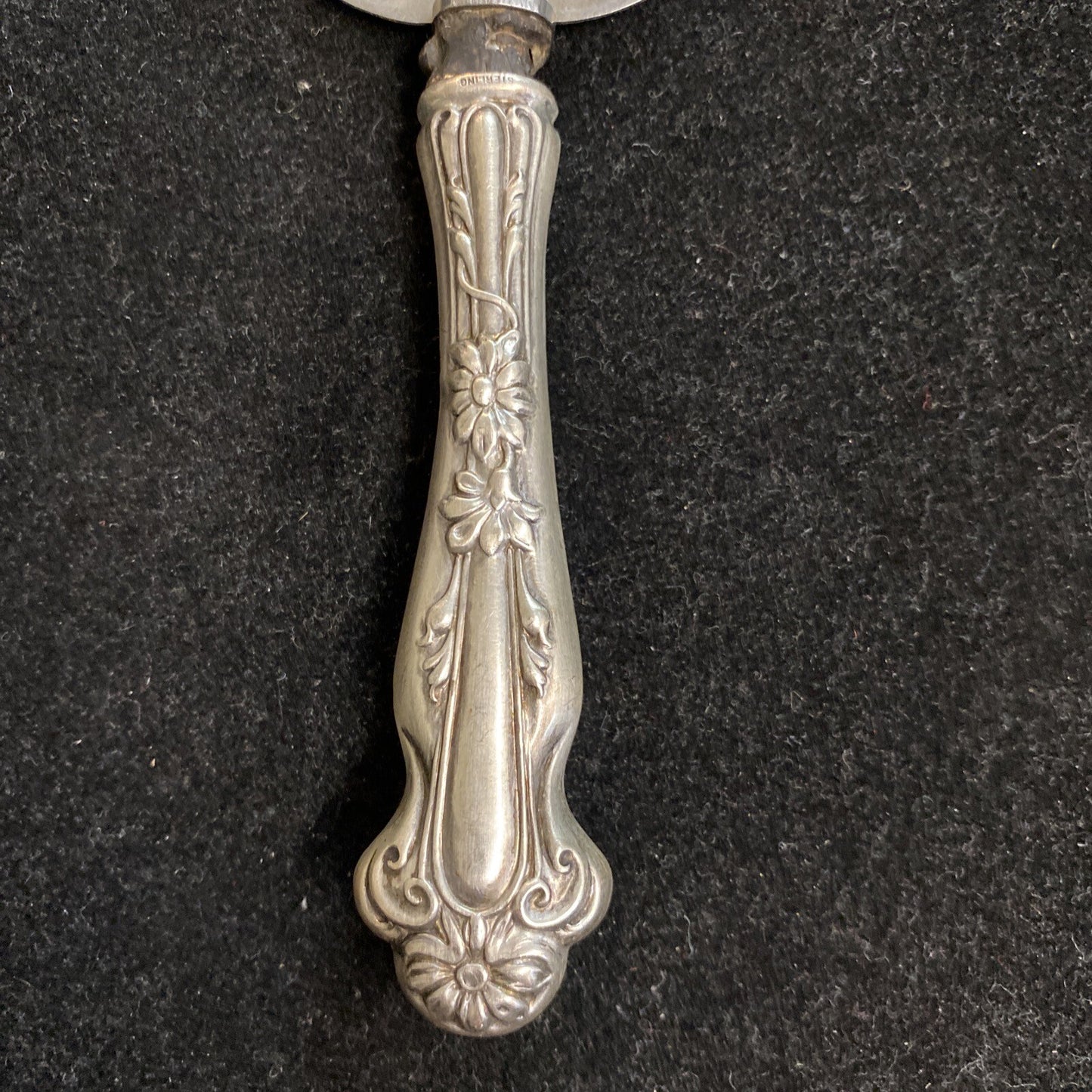 Sterling Silver Handle 9 1/2" Cake Knife