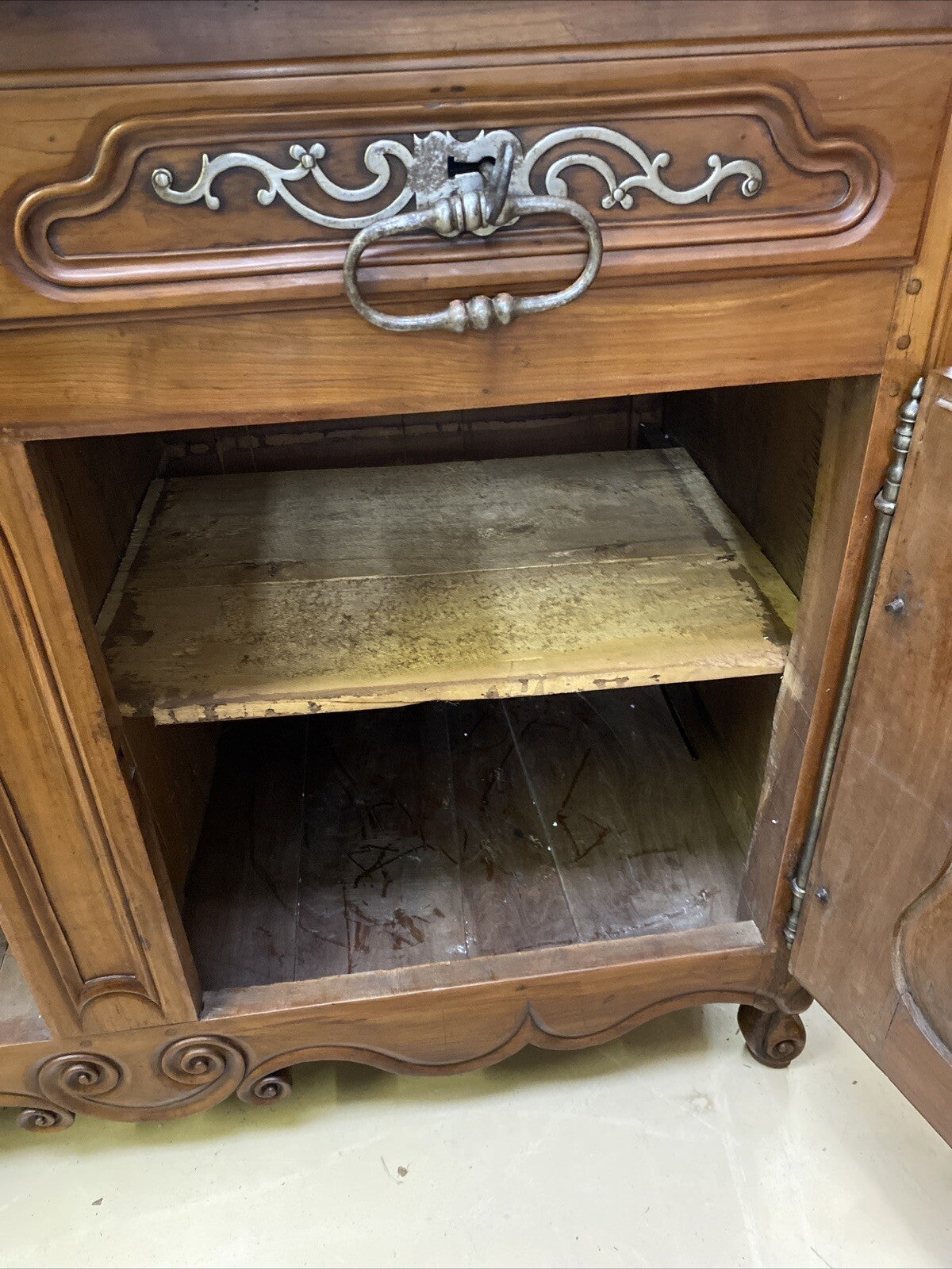 ANTIQUE FRENCH PROVINCIAL FRUITWOOD FARMHOUSE RUSTIC SIDEBOARD EARLY 1800's