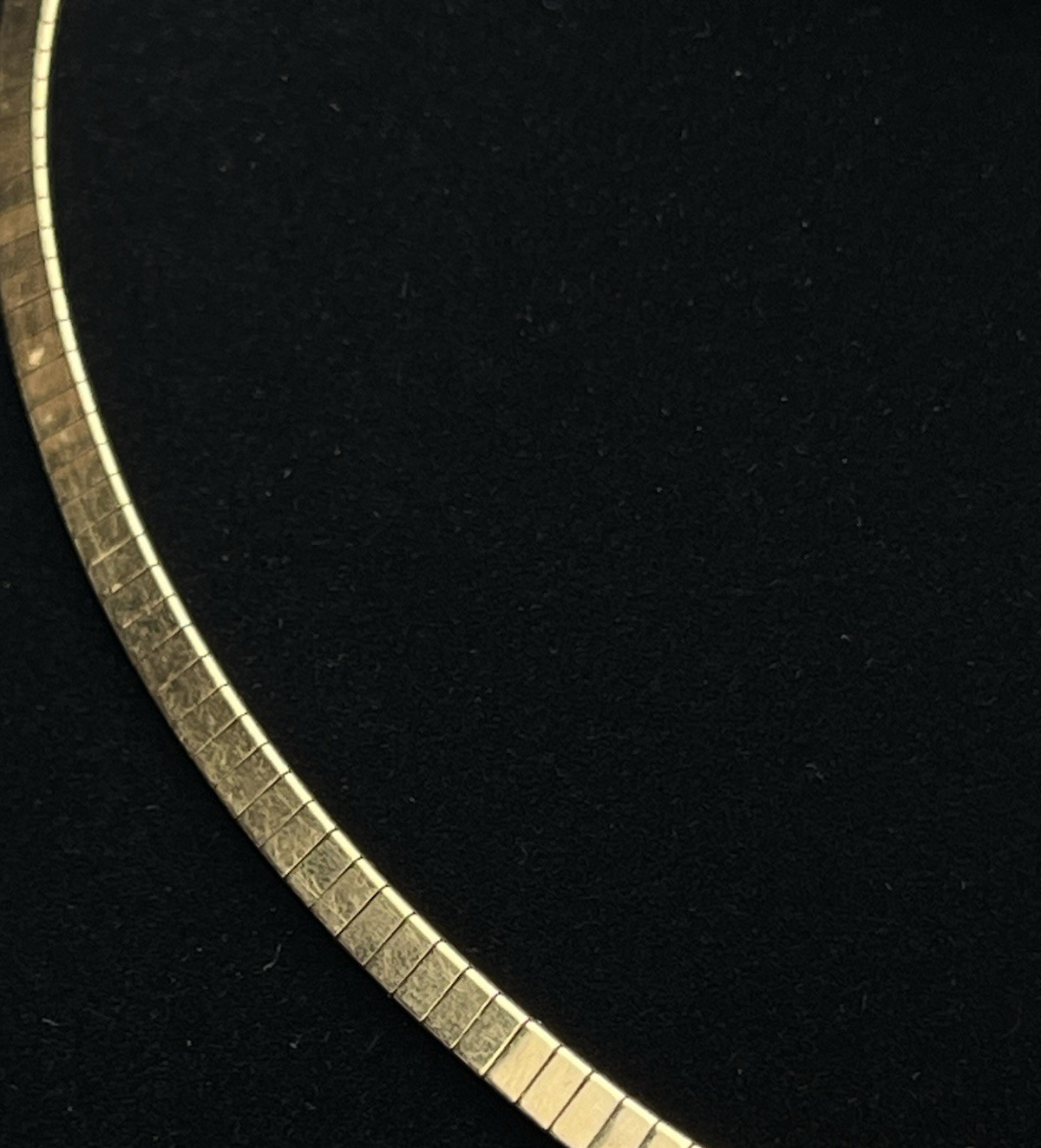 14K Yellow Gold 19.6 g 5 CZ Stones Omega Collar Necklace 15.5"