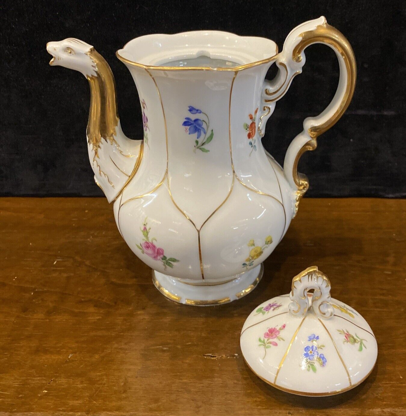 Meissen “Strewn Flower” Teapot Creamer Sugar Coffee & Tea Service Set of 7