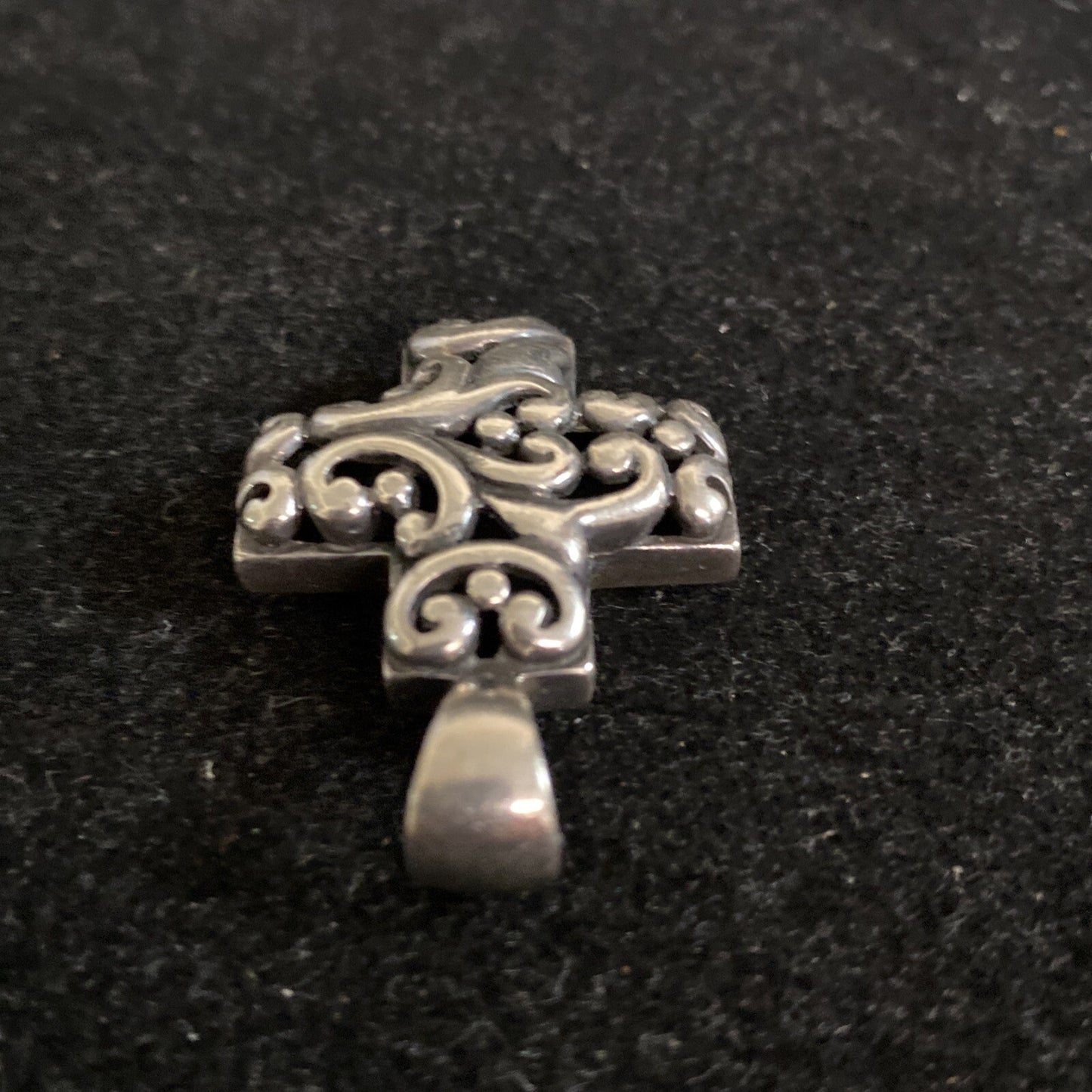 925 Sterling Silver Vintage Bead & Swirl Cross Pendant