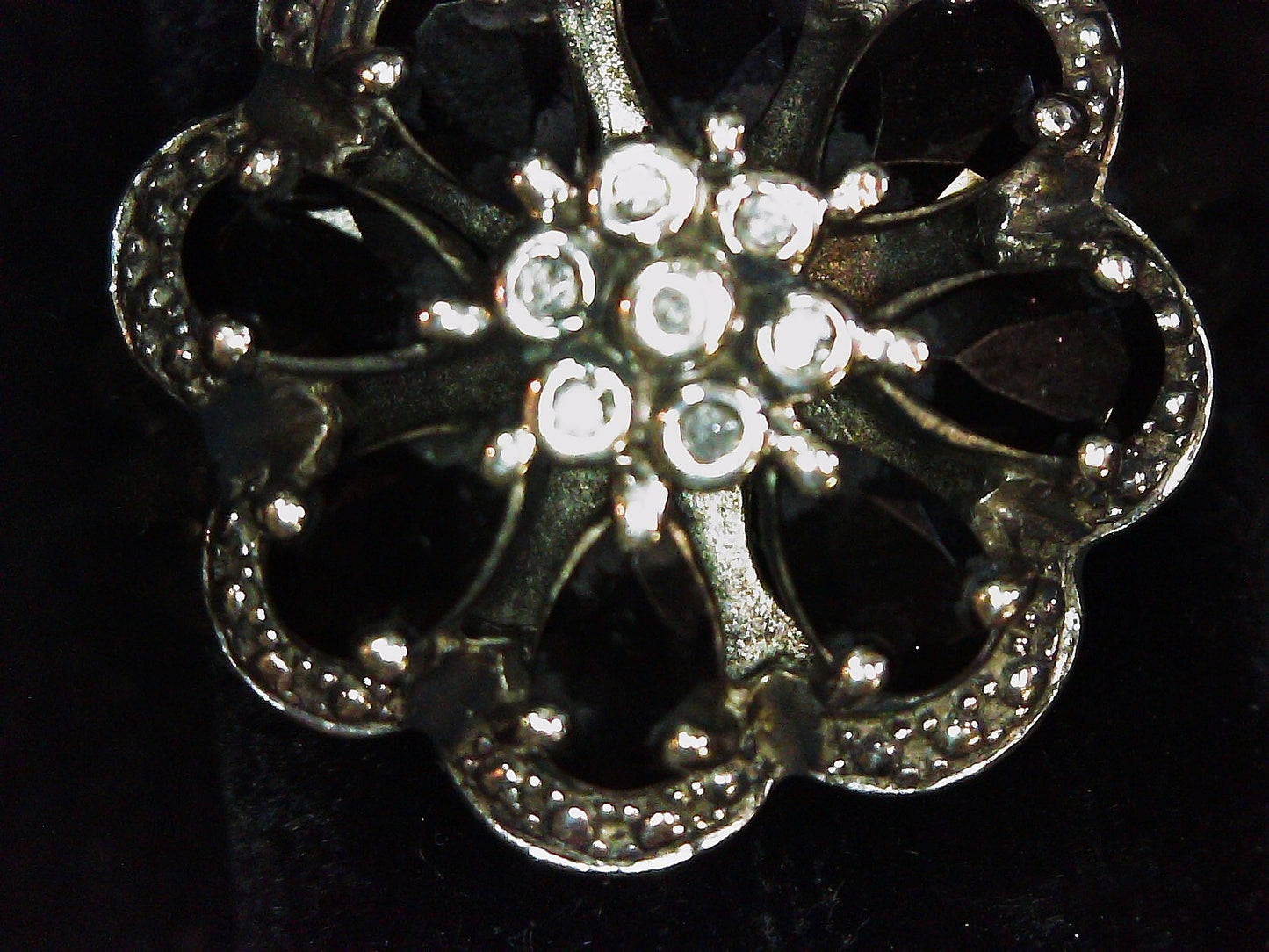 Sterling Silver 925 Onyx & CZ Stones Flower Shaped Ring SZ 7 7.2g