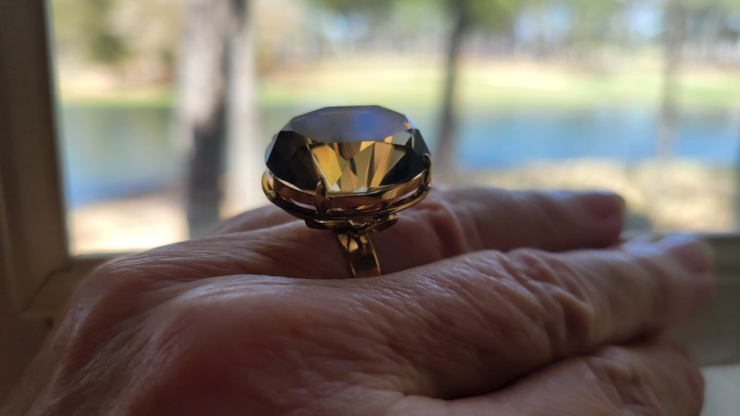 1960's 14K Yellow Gold Large Smoky Topaz Ring Size 6 9.4g