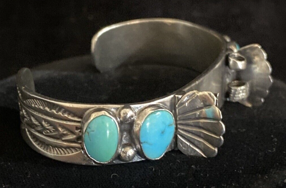 41a620ae-97ee-42dd-a6e7-0998062ab0ad