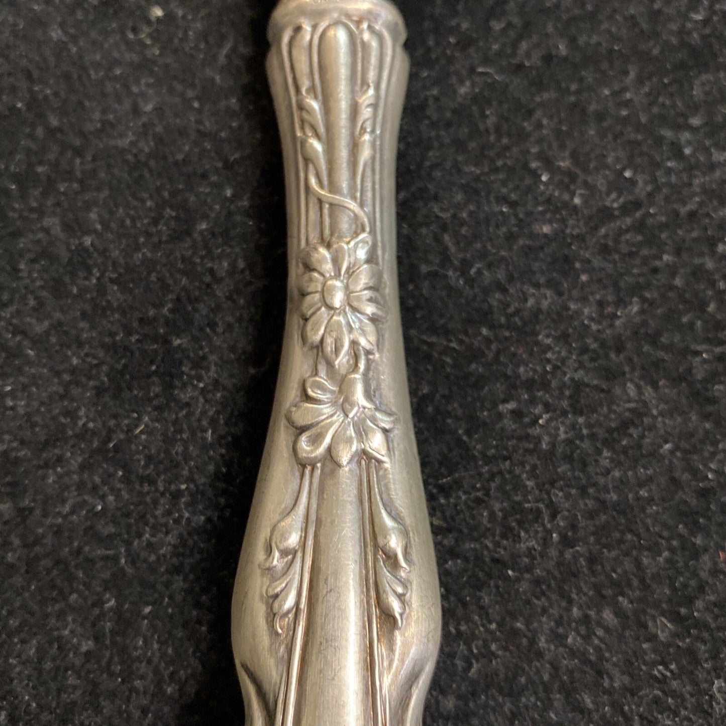 Sterling Silver Handle 9 1/2" Cake Knife