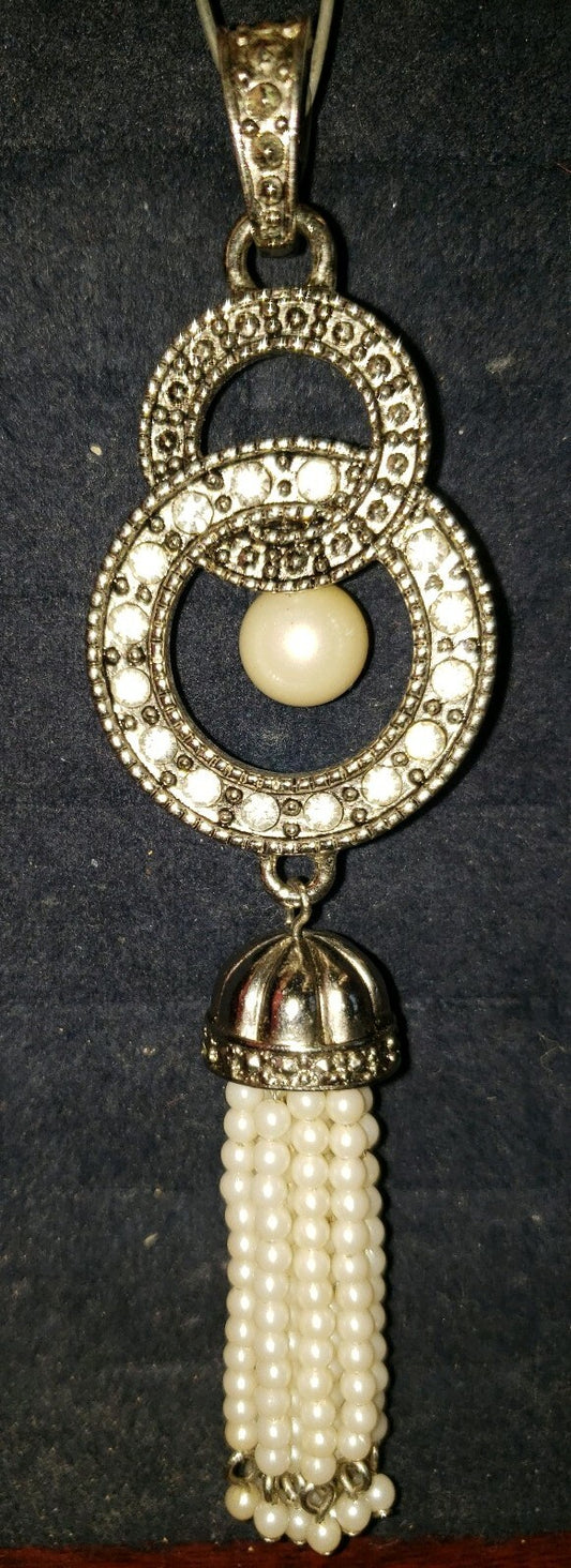 Vintage Avon Faux White Pearl Rhinestone Silver Tone Pendant