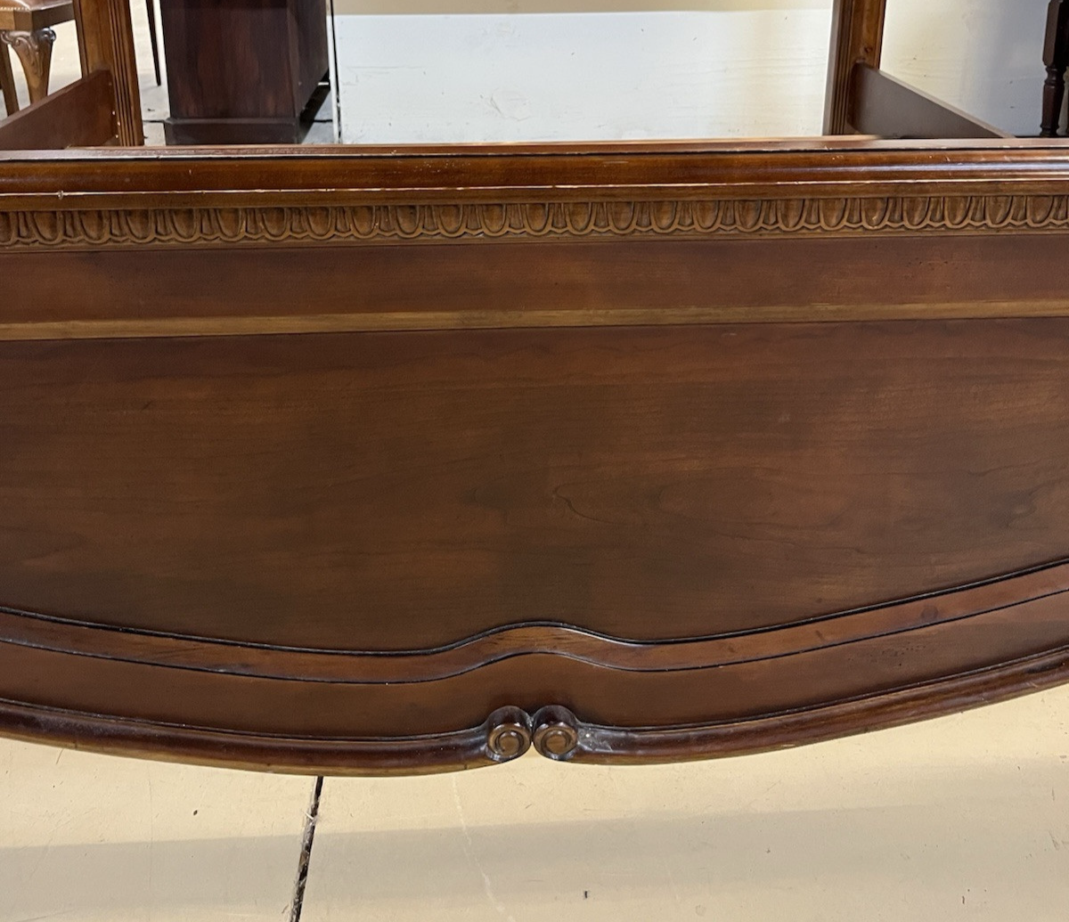 Bernhardt Modern King Size 4 Poster Bed CL12