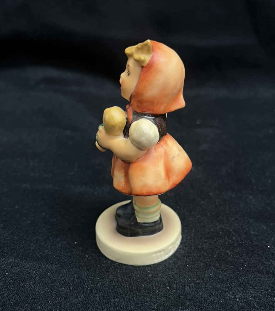 Vintage Goebel M.I. Hummel Porcelain "Girl with Doll" Figurine 239/B W. Germany
