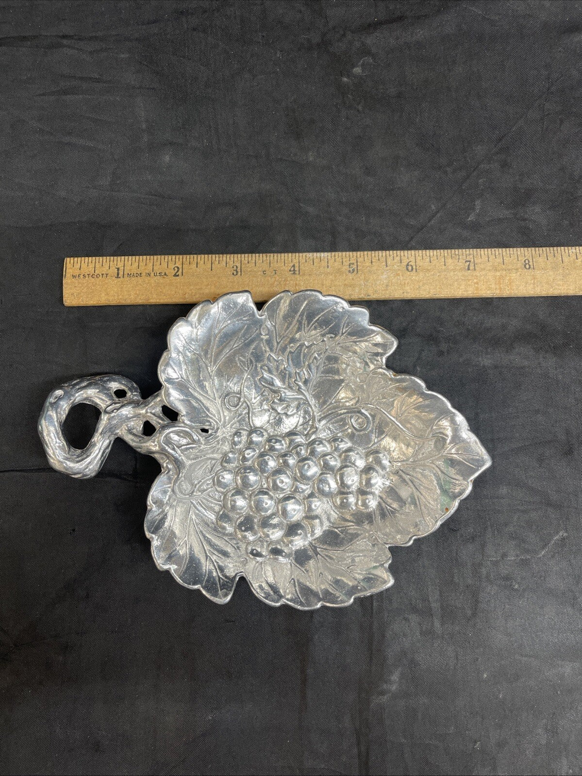 Arthur Court Aluminum Holloware Grape 7" Leaf Dish Bon-Bon Tray