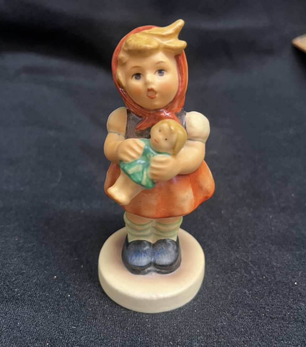 Vintage Goebel M.I. Hummel Porcelain "Girl with Doll" Figurine 239/B W. Germany