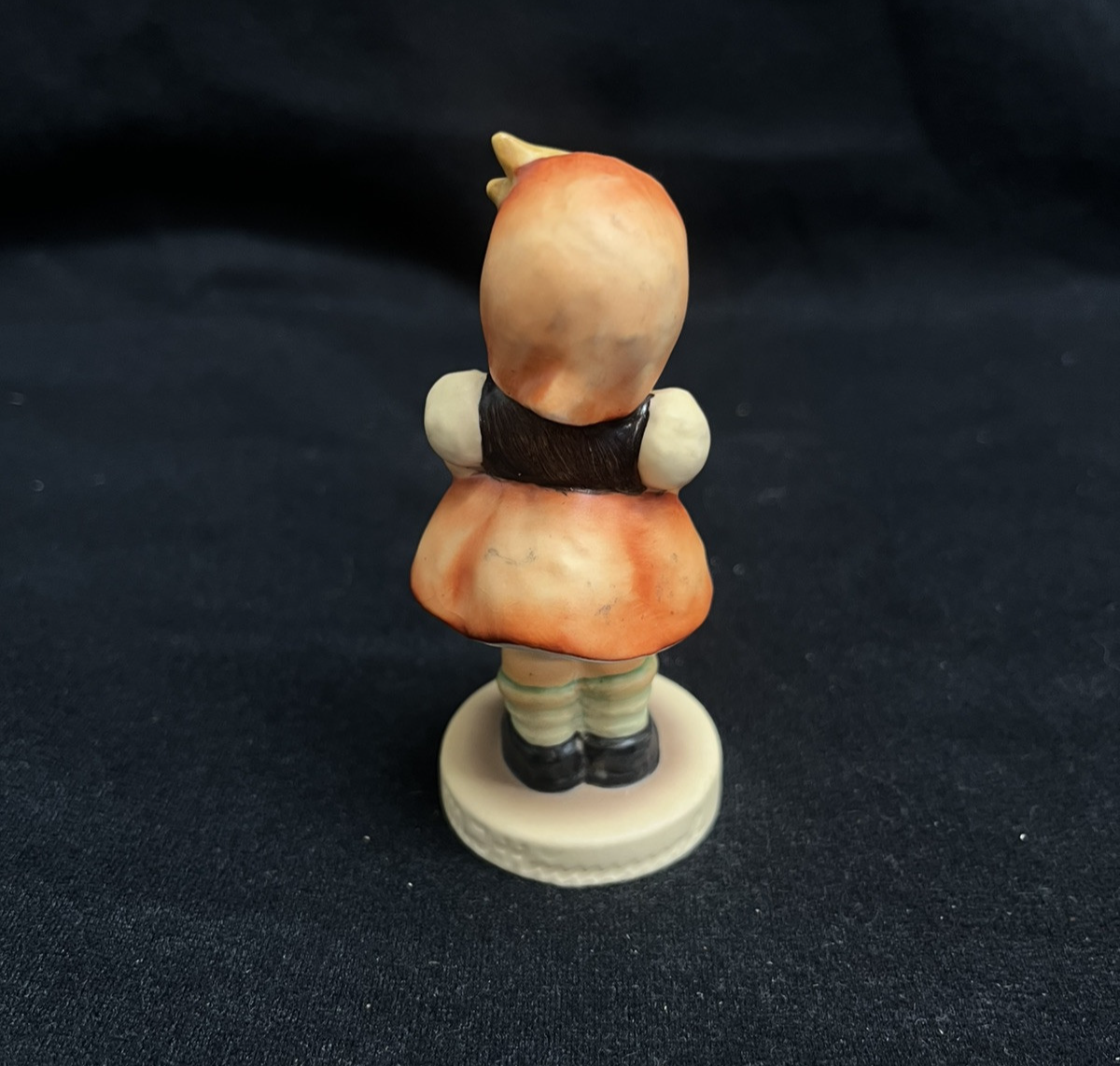 Vintage Goebel M.I. Hummel Porcelain "Girl with Doll" Figurine 239/B W. Germany