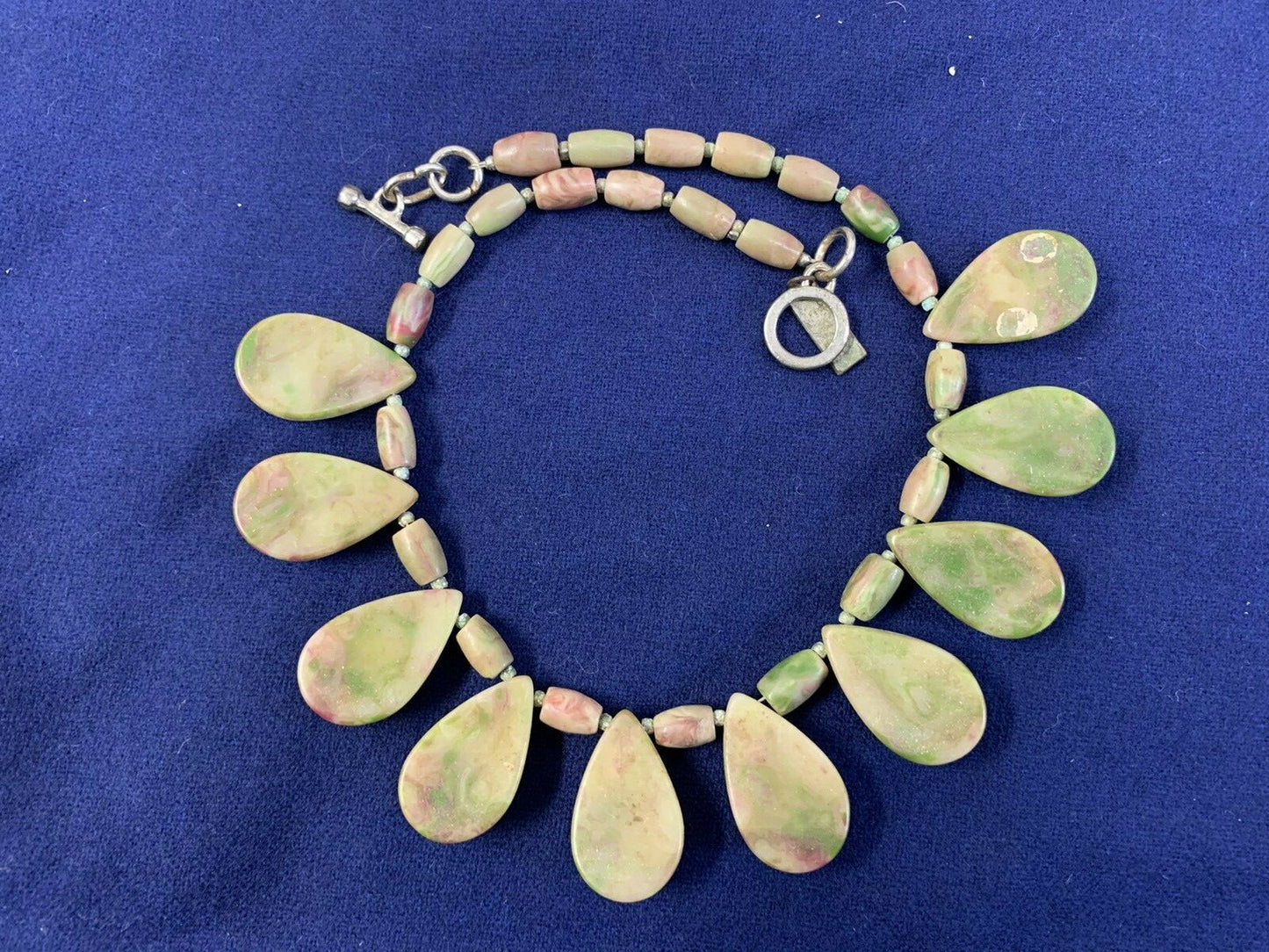 Zahara Vintage Green -Pink  AGATE Stone Collar NECKLACE toggle closure 16 1/4"