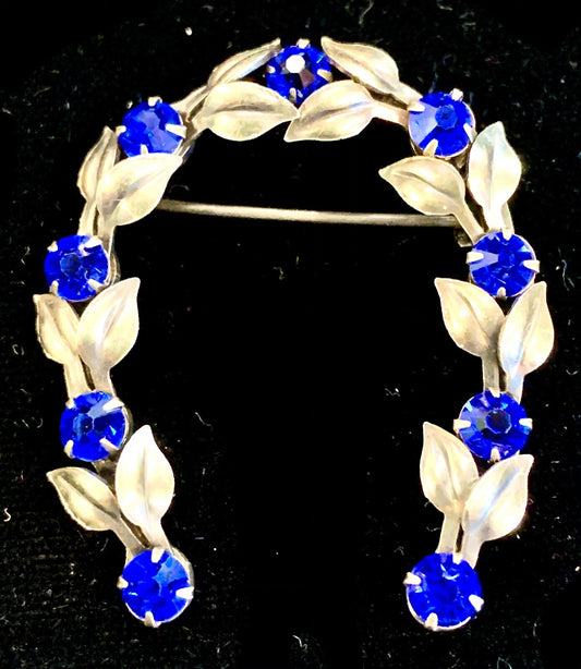 Vtg  Sterling Silver Horseshoe Faux Sappphire Stones Leaves Brooch Pin 7.8 gr