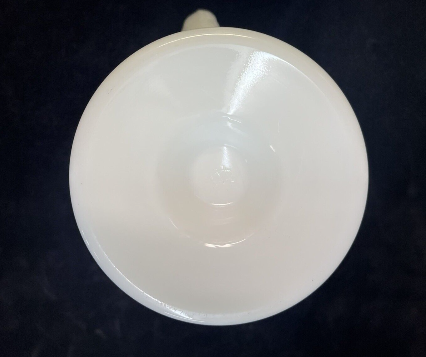 Vintage Westmoreland Milk Glass Panel Grape & Ivy Quart Pitcher 9"