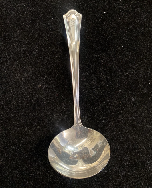 Wallace "America"  Sterling Silver  Ladle 4 1/2" 15g mono S 15.5g