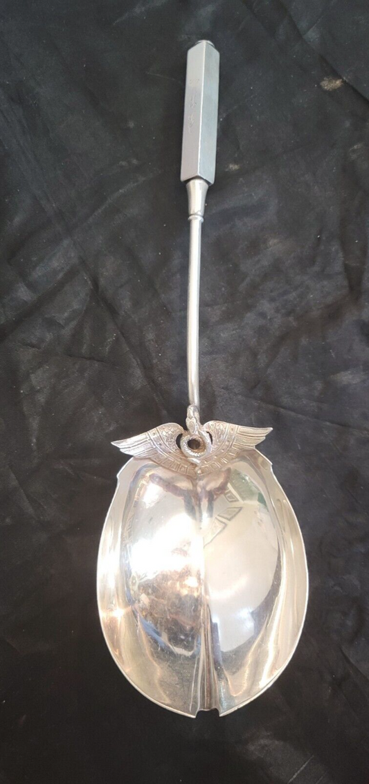 Isis by Durgin-Gorham Sterling Silver Berry Spoon 10 1/2" Serving Antique 1870